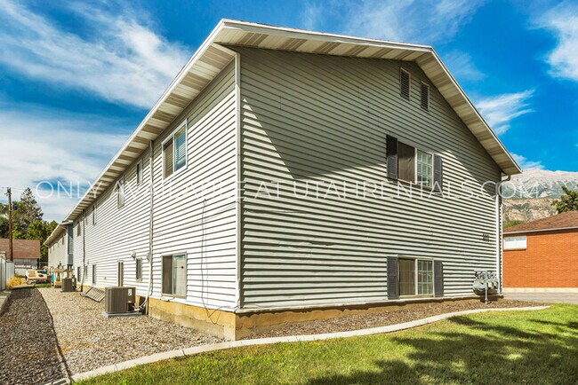 255 E Center St Unit 9
