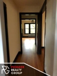 Photo - 1949 W Cuyler Ave Unit 3
