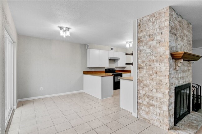 Photo - 968 Park Meadow Dr