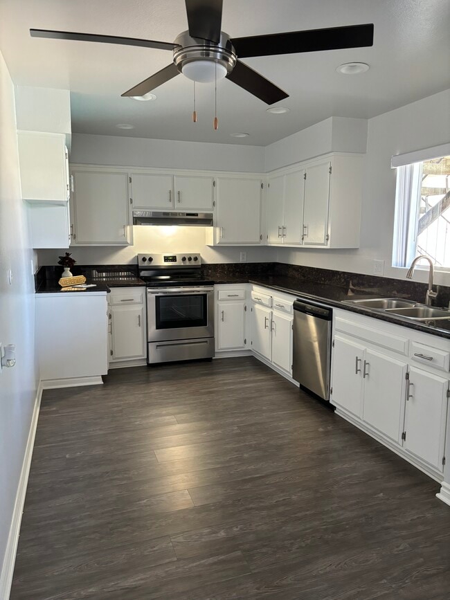 D1 - Park Royal Apartments