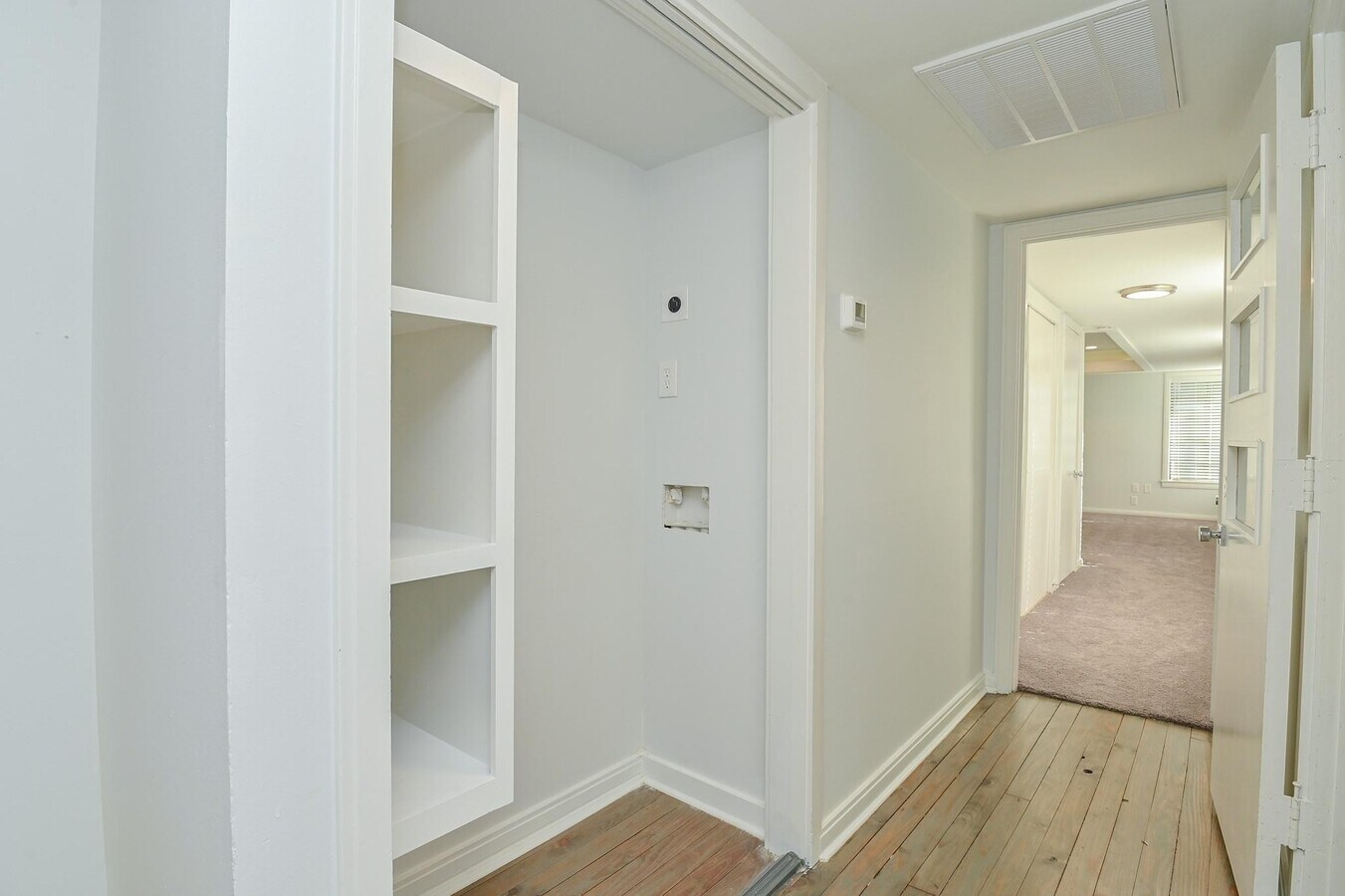 Photo - 3742 Charleston St