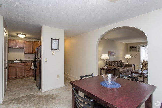 PRINCETON PLACE APARTMENTS