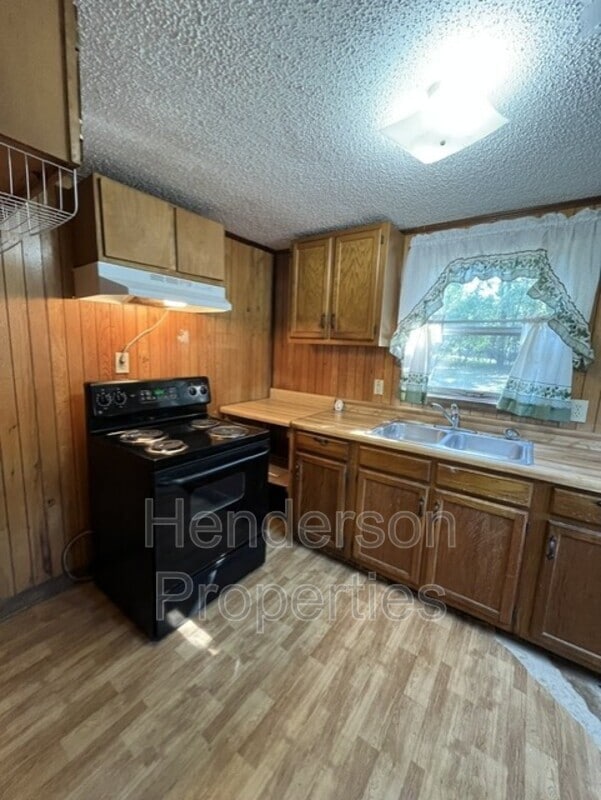 Photo - 529 Barringer Chapel Rd