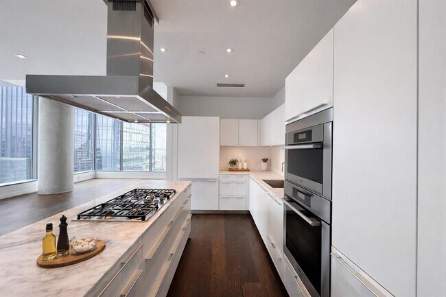 Photo - 210 Lavaca St Unidad 2808