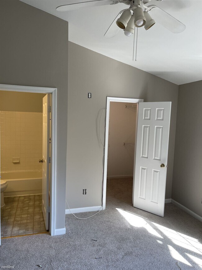 Photo - 3 br, 2.5 bath Townhome - 16933 Toms River...