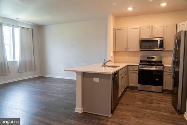 Photo - 57 Arlotta St
