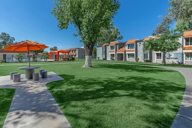 Photo - Twenty One 41