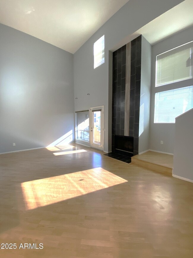 Photo - 101 N 7th St