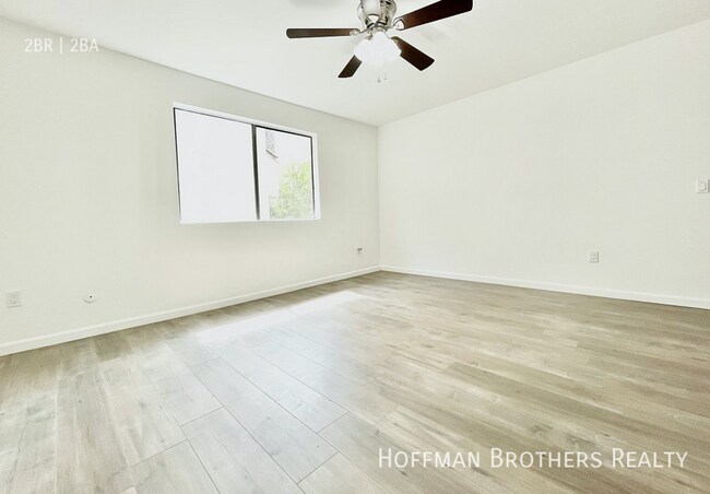 Photo - 11941 Weddington St Unit 303