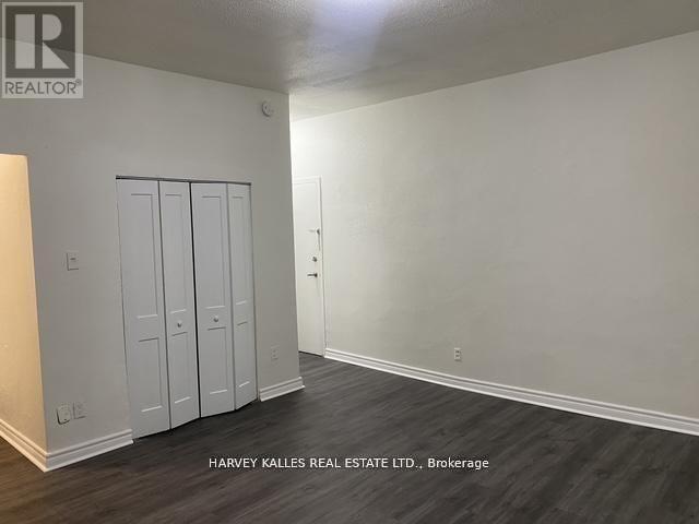 Photo - 1582 Bathurst St Unit B2