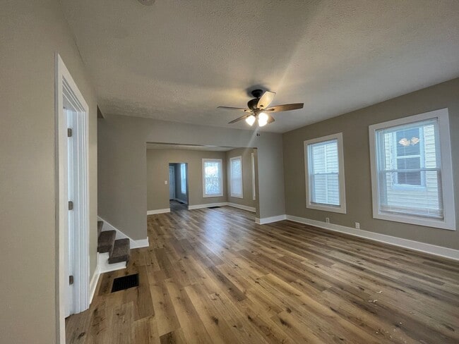 Photo - Nicely updated- Four Bedroom Home on the NE side of Grand Rapids!