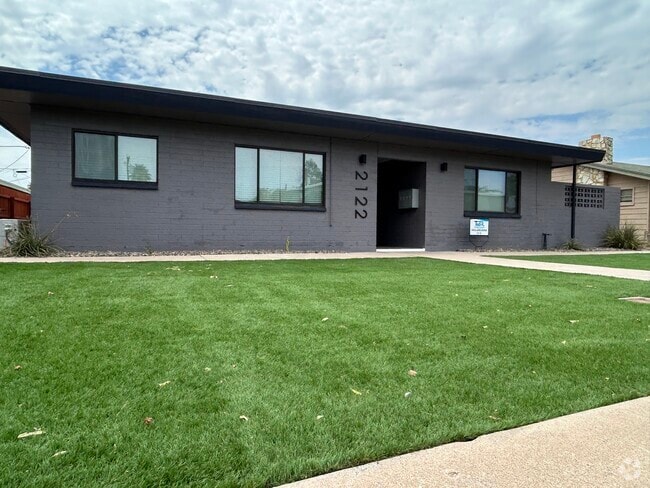 Building Photo - 2122 S Granada Dr Unit #2 Rental