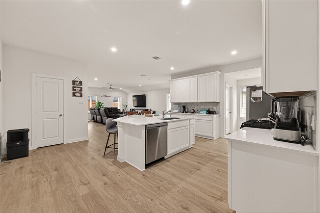 Photo - 30518 White Cliff Ct