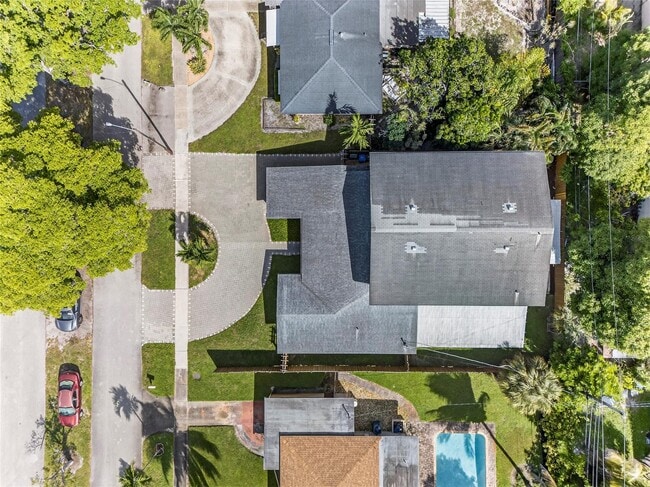 Photo - 2012 NW 12th Ave