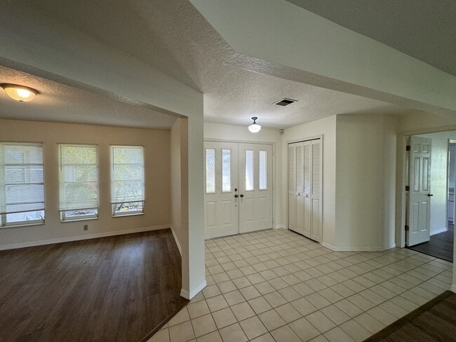 Photo - 21164 Burkhart Dr