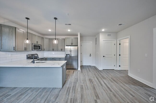 Building Photo - Brand New Luxury Unit 35-301 Rental