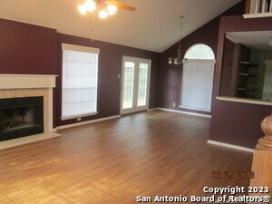 Photo - 2801 Hillview Ln
