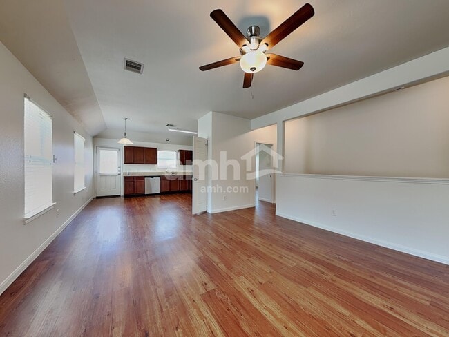 Photo - 5911 Brenwood Trails Ln