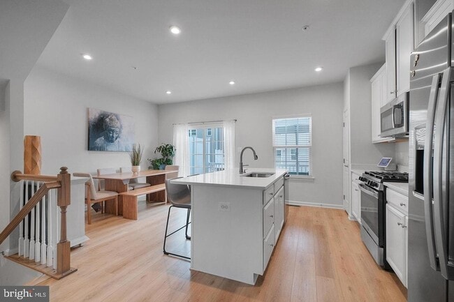 Photo - 52 Caswell Dr