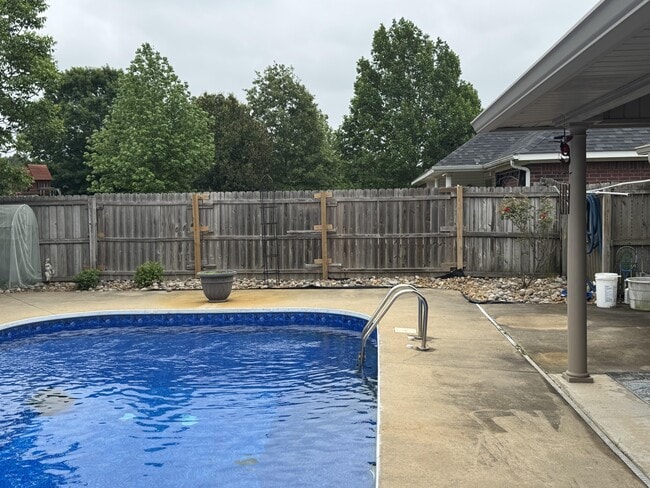 Photo - 6808 Cameron Ln