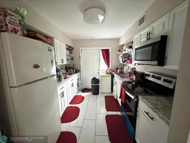 Photo - 3720-3726 NW 115th Way Unit 3724