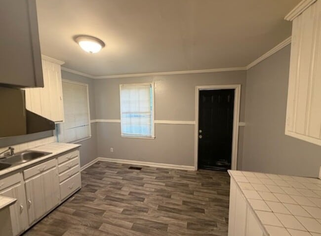 Photo - 3183 Mary Dr