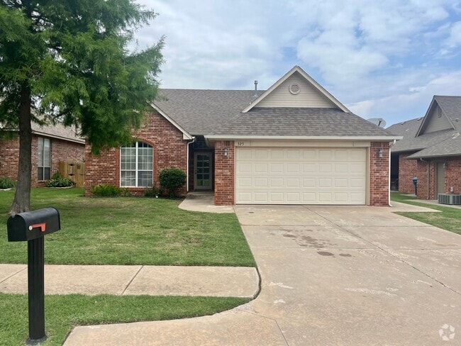 Building Photo - Gorgeous 3 Bed 2 Bath In Edmond Rental