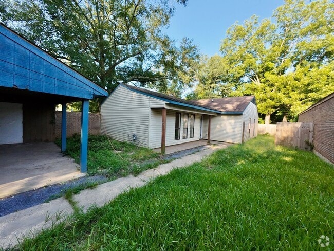 Building Photo - 3/2 Rental