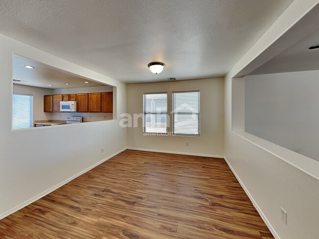 Photo - 8561 N 63rd Dr