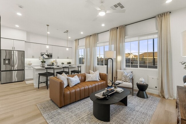 Photo - The Stately Queen Creek