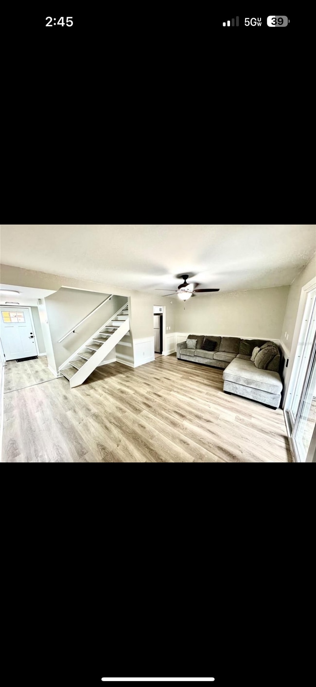 Photo - 1884 Clearbrooke Dr