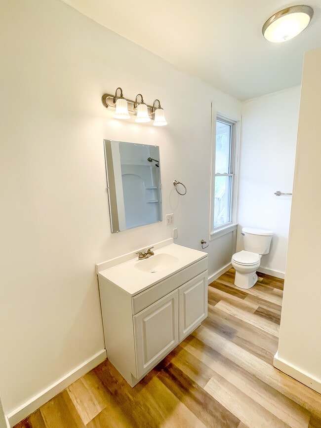 Photo - 601 Mt Pleasant St