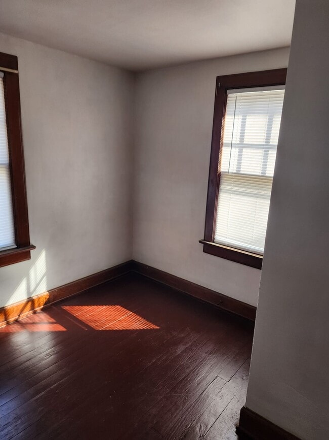 Photo - 19 Gibson Ave