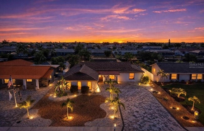 Photo - 6511 Santiago Ct