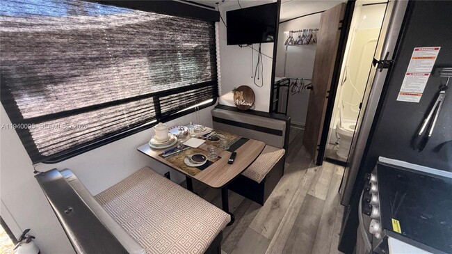 Photo - 19150 Flag Dr Unidad 2