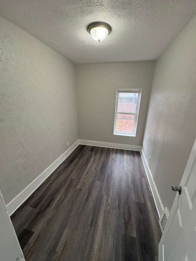 Photo - 133-135 W Jackson St, Painesville, OH 44077 Unidad 135