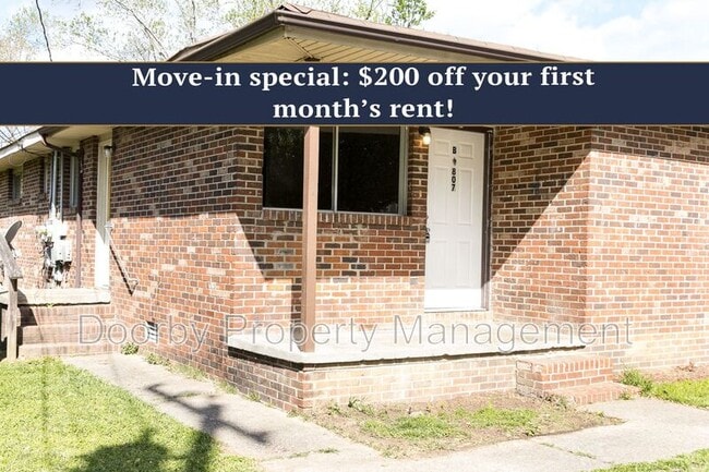 Building Photo - 807 Henderson Ave Rental