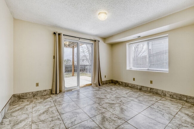 Photo - 6185 Wheatgrass Dr