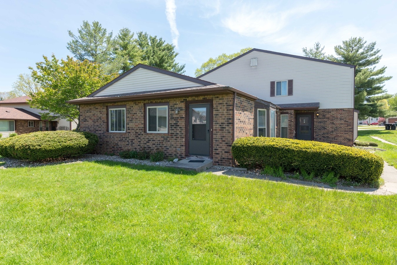 Photo - 18049 Crownhill Dr Unit A