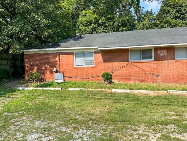 2634 Old Steele Creek Rd
