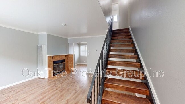 Building Photo - 625 F St