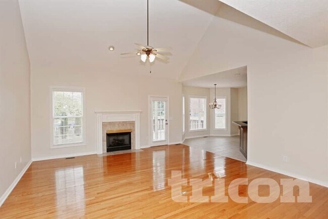 Photo - 101 Crooked Creek Ct