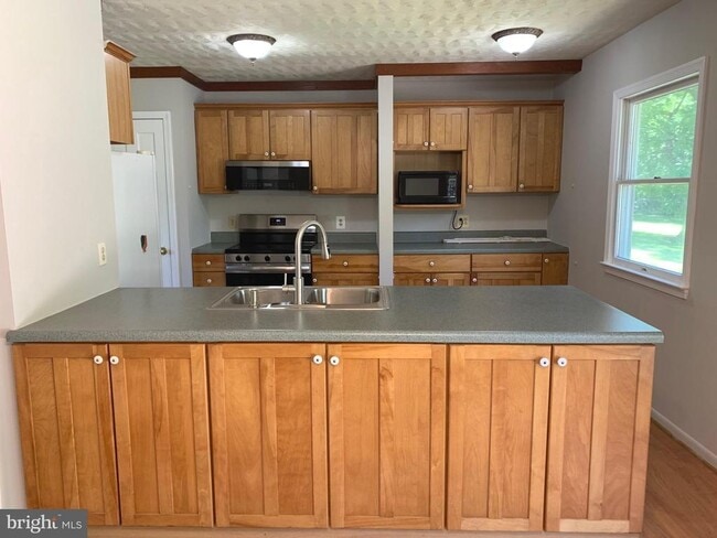 Photo - 10413 Eleys Frd Rd