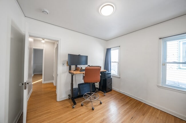 Photo - 4249 18th Ave S