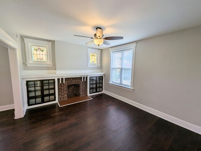 Building Photo - 5938 Cates Ave Unit 5938 2F Rental