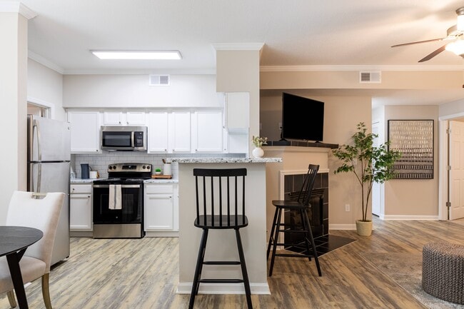 Water Oak Apartments