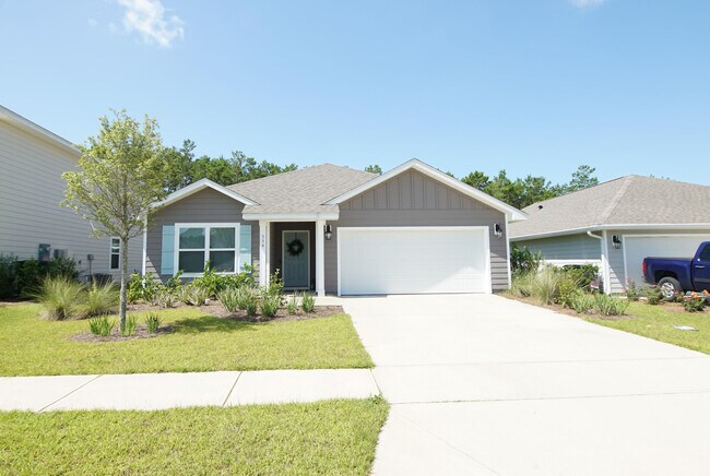 Photo - 334 This Way