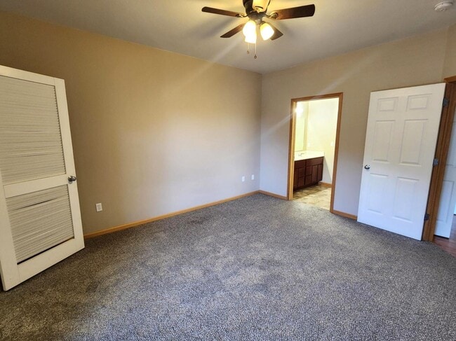 Photo - 2190 W Lake Rd Unidad 102