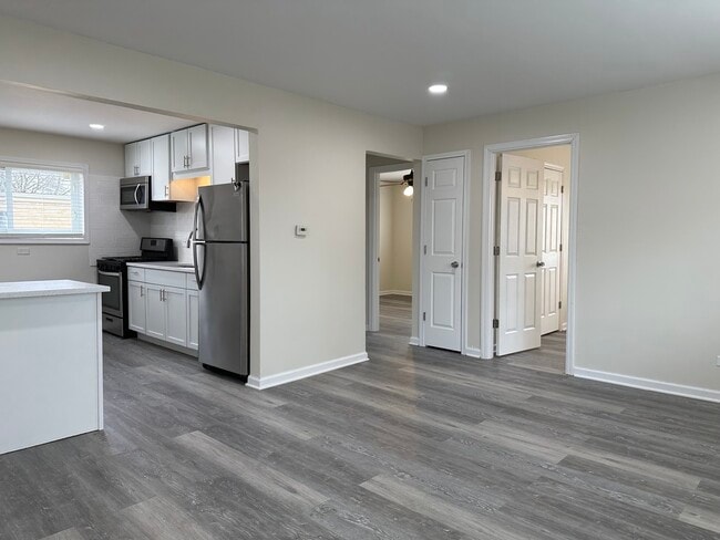 Building Photo - 318 N 3rd Ave Unit 4 Rental