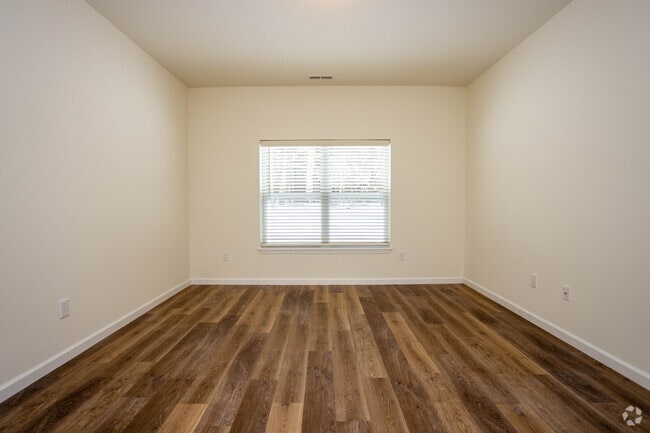 2BR, 2BA